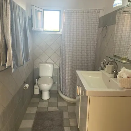 Apartment Dina *