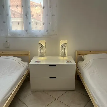 Apartment Dina